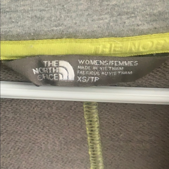 The North Face open front sweatshirt - Picture 2 of 3